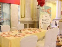 -江门新会碧桂园凤悦凤凰酒店(万达广场店)
