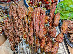 -黄小串·烤串海鲜涮牛肚(升龙广场店)
