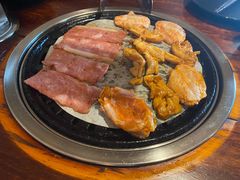 -一家东北烤肉(华大店)