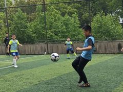 -飞梦少儿足球培训(塘桥校区)