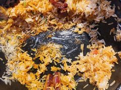 广式腊味煲仔饭-狐狸爱上椰子鸡(滨江星光大道店)