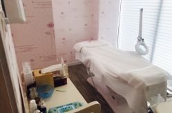 -咪咪比基尼脱毛专业店