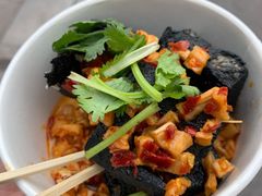 -黑色经典臭豆腐·湖南特产(步行街店)