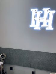 -禾曼造型