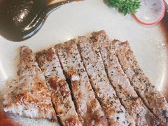 和牛上三筋-枝魯枝魯自助料理