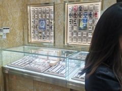 -亨得利名表服务中心(上海湾店)