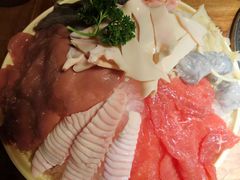 -城墙拐拐火锅(三峡广场黑金冠店)