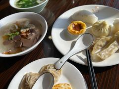 -上海怡沁园度假酒店