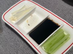 -秀儿四九城·新京菜(亚运村鸟巢店)