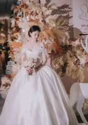 -Lisamoon礼慕纱婚纱礼服高级定制