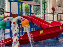 -三岔湖环球融创天堂洲际酒店水乐园