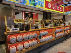 -阿瓦山寨·湘菜现炒·剁椒鱼头王(咸阳总店)