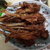 第一次做香炸鸭下巴，好吃又过瘾。