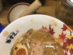 -豚骨王拉面(Orchid Hotel)