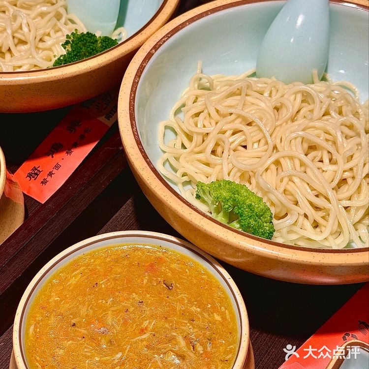 秋天的第一碗蟹黄面要来这家吃！