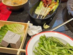 -宽板凳老灶火锅(台湾街店)