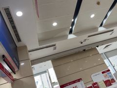 -中信银行(上海中信泰富广场支行)