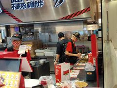 -满巍明生炸鸡架(杭州来福士店)