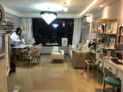 -첫번째 初见美学中心