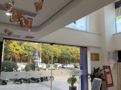 -维乐口腔医院(星海湾分院)