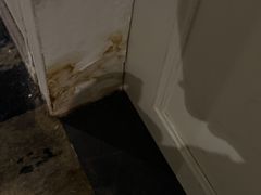 -吾遇酒店(深圳火车站罗湖口岸店)