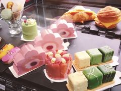 -星巴克臻选(上海合生汇1F店)