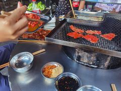 -胡四哥特色火盆烧烤(一分店)
