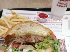 -The Habit Burger Grill 哈比特汉堡(复兴soho店)