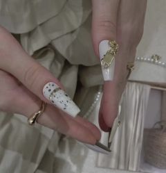-瞧·享轻奢美甲美睫