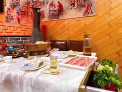 -羊家胡同·龙虾烧烤火锅(龙汇路店)
