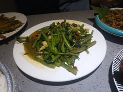 -觅山云南菜(泊富ICITY店)