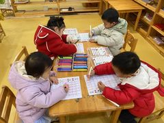 -瑞恩宝感统训练·语言提升·蒙氏托育中心