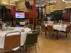 -刘姐啤酒鱼民族演艺餐厅(西街总店)