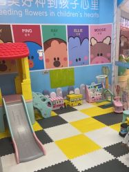 -熊小米专业儿童游泳馆