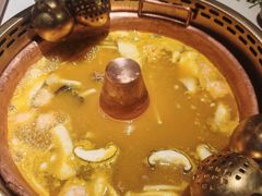 -同心如意传统铜火锅