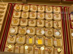 -恒一珠宝·回收黄金钻石奢侈品(灵岩南路店)