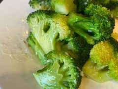 蒜蓉炒西兰花-日昌餐馆(亦庄店)