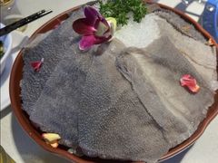 -茅草房·河畔园林火锅