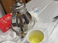 -老人和饭店(淮海中路店)