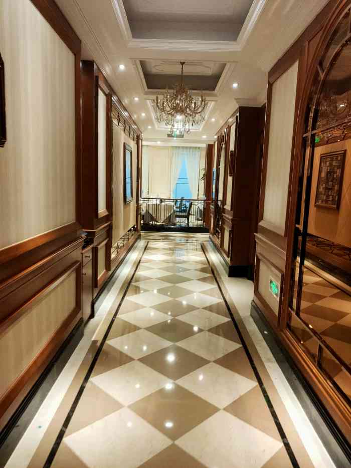 金时代顺风大酒店(松江店)-"周末和家里人小聚一下 坐标在松江区飞航