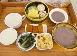 -爱帝宫月子中心(罗湖别墅院)
