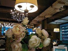 -领鲜活海鲜榴莲自助火锅(东门店)