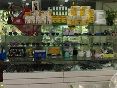 -华彬眼镜专业渐进配镜(潘家园店)