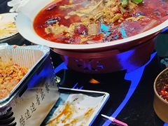 -路边边.炒菜烧烤.音乐餐厅(良乡长虹店)