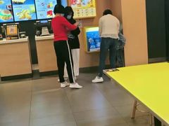 -麦当劳(石坝服务区店)