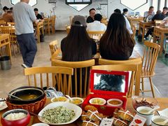 -品鲜村农家菜·阳澄湖大闸蟹(总店)