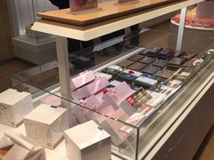 -好利来(东直门银座店)