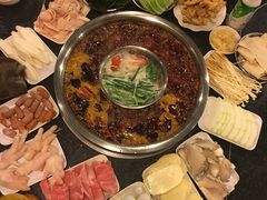-邓莽子老火锅(中兴路总店)