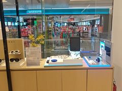 -博士眼镜(罗湖喜荟城店)