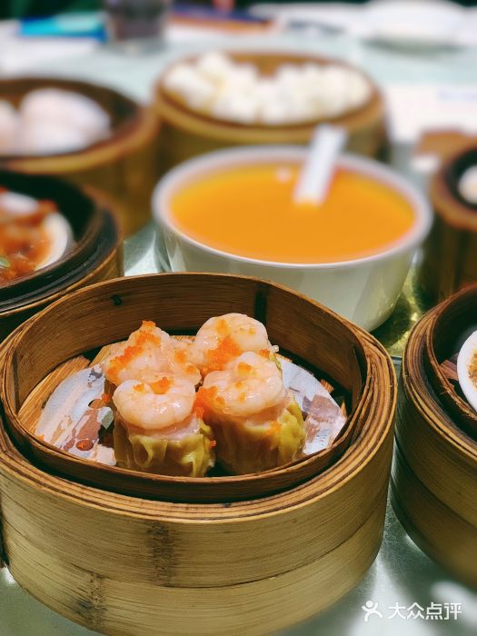 泮金大塘(北二七路店)蟹籽烧麦皇图片